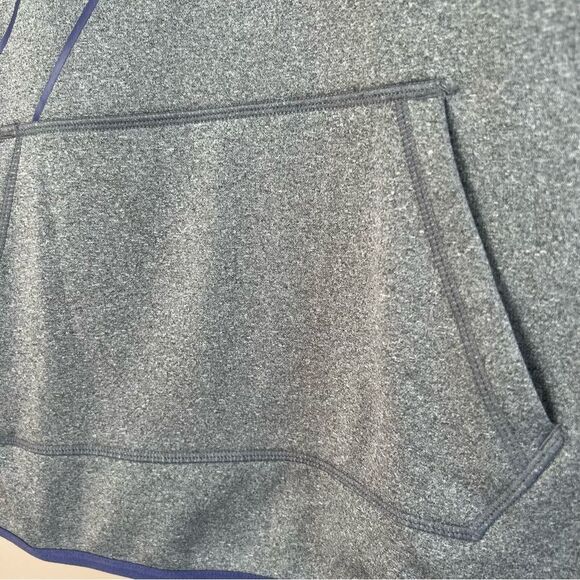 Nike Dri-Fit Moisture Wicking Gray Purple Swoosh Logo Hooded Sweatshirt Size M - Picture 5 of 12